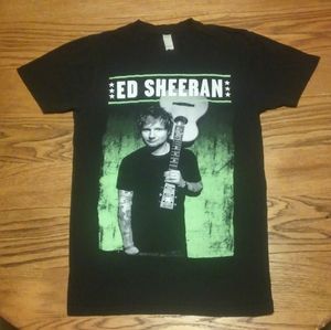 🎸 Ed Sheeran 🎙️ 🎵 Concert Tour Shirt Music band Tee 🤔 Thinking Out Loud 🎶